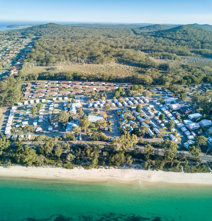 Отель Shoal Bay Holiday Park Экстерьер фото